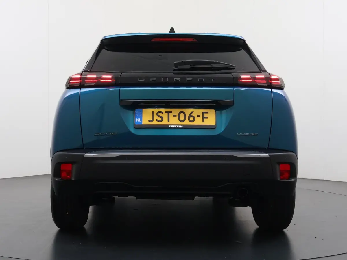 SUV Business 110pk Hybrid Automaat | Airco | Navigatie | Camera achter | Parkeersensoren | Cruise control | Apple Carplay en Android auto