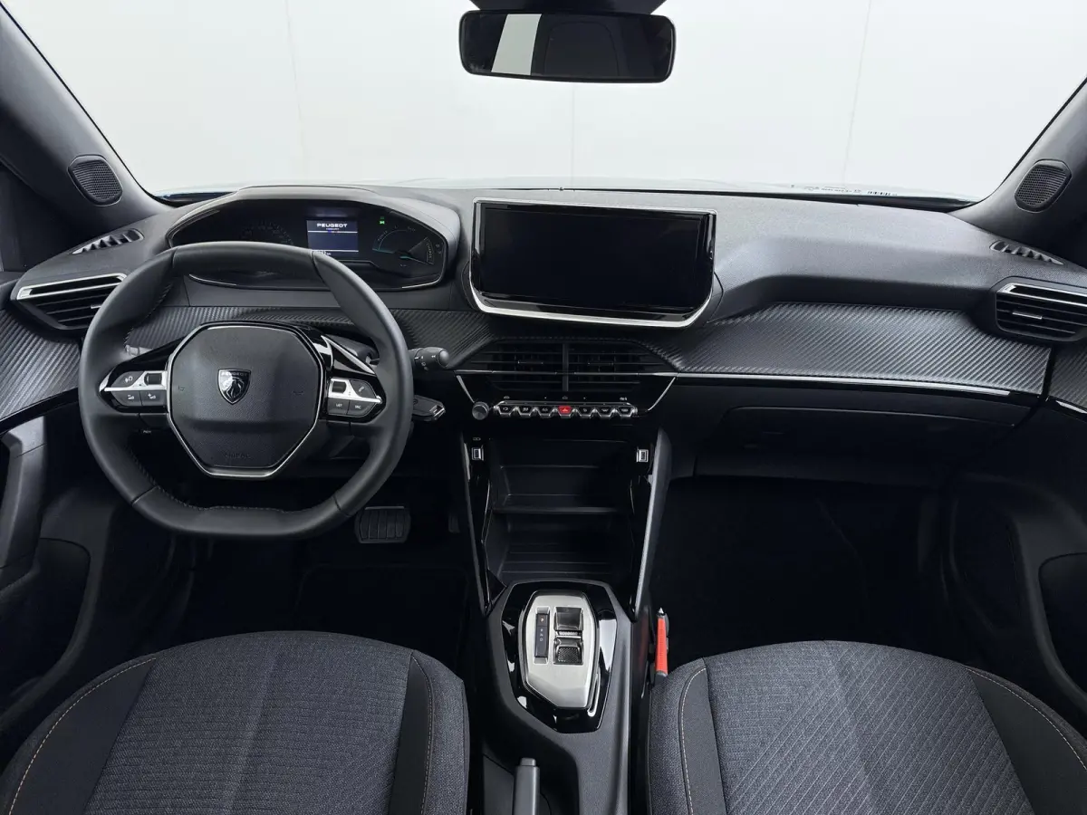 SUV Business 110pk Hybrid Automaat | Airco | Navigatie | Camera achter | Parkeersensoren | Cruise control | Apple Carplay en Android auto