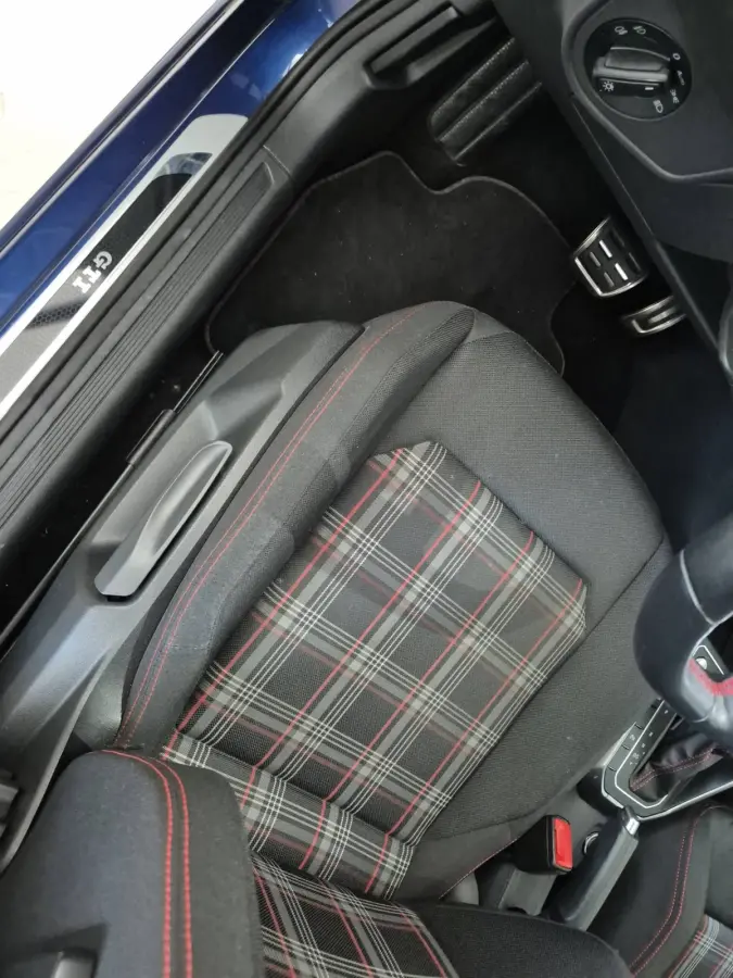 2.0 TSI GTI Navigatie/Schuifdak.
