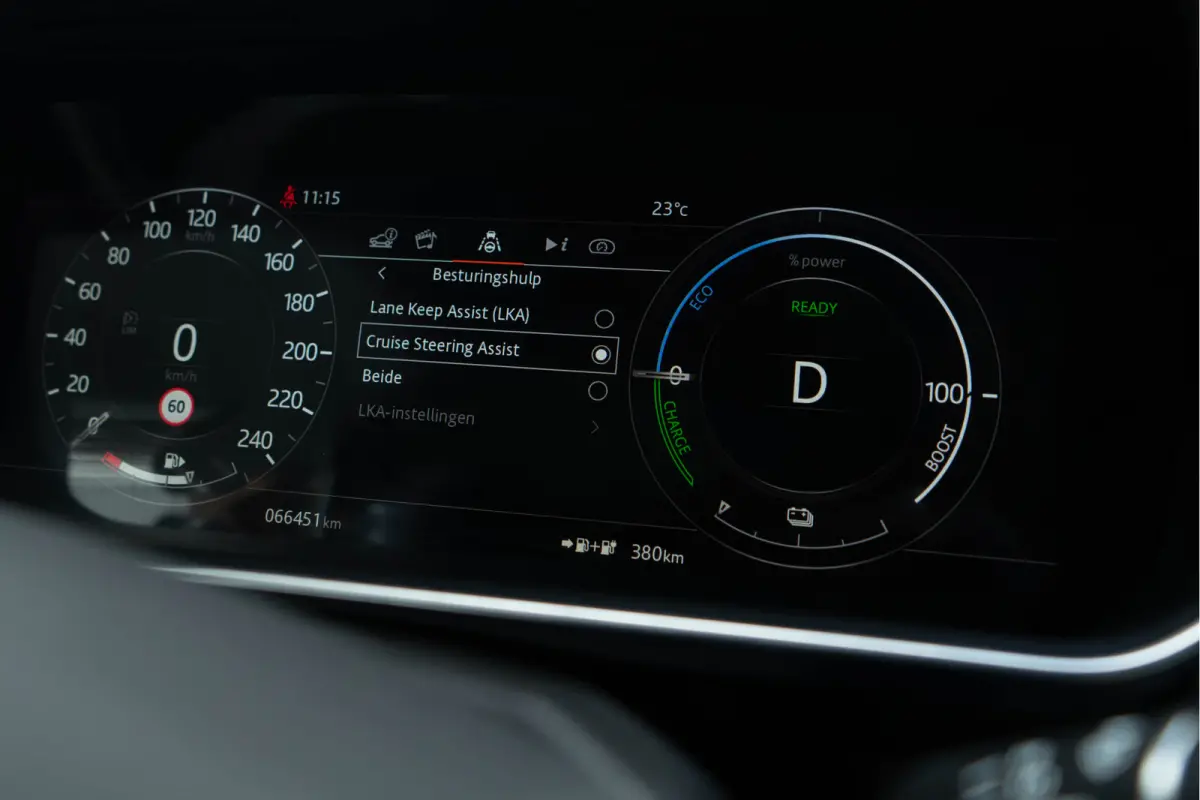 2.0 P400e HSE Dynamic / Standkachel/ Luchtvering/ Head-Up Display/ Adaptive Cruise Control/ Panoramadak/
