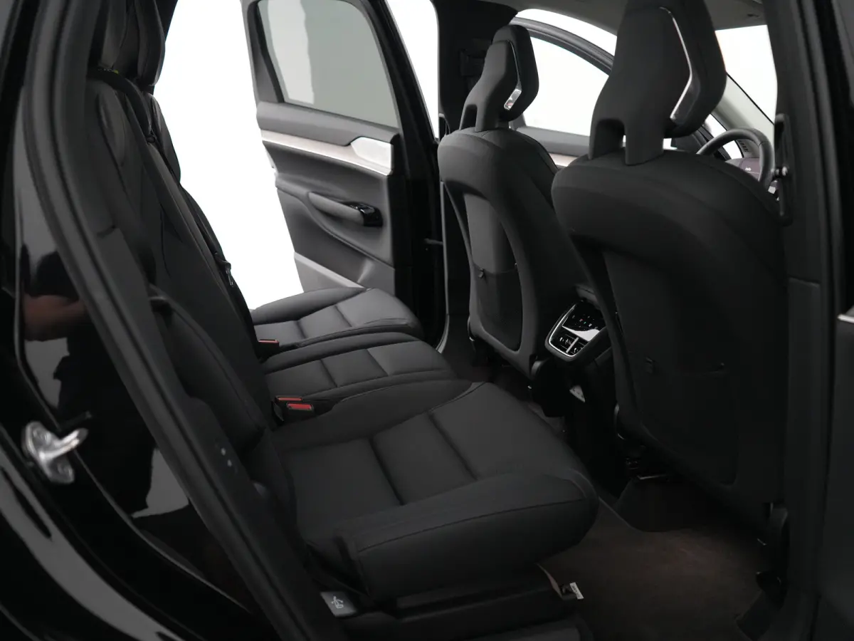 Twin Performance Ultra 7p. 111 kWh | Luchtvering | Bowers & Wilkins | Head-Up | 360° Camera | Trekhaak | Panoramadak | Pilot Assist