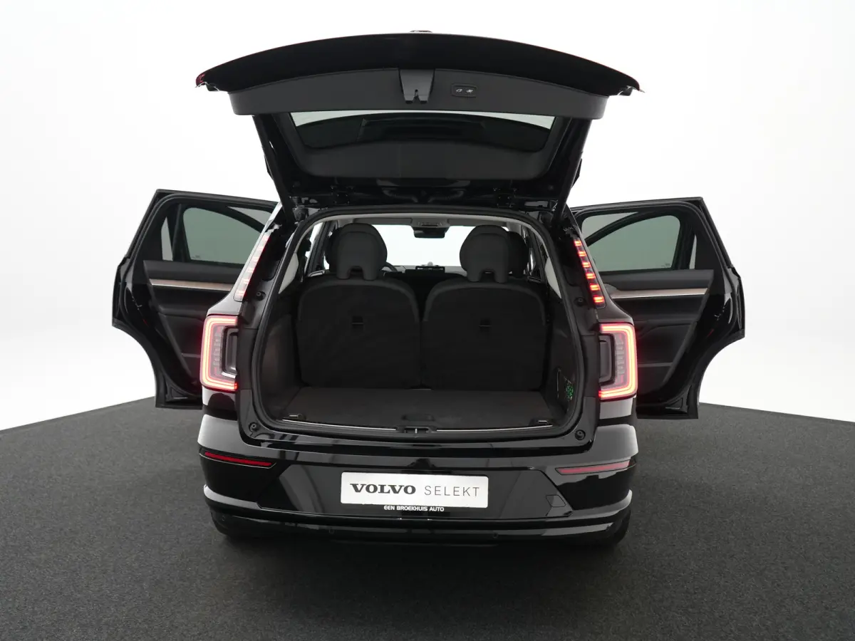 Twin Performance Ultra 7p. 111 kWh | Luchtvering | Bowers & Wilkins | Head-Up | 360° Camera | Trekhaak | Panoramadak | Pilot Assist