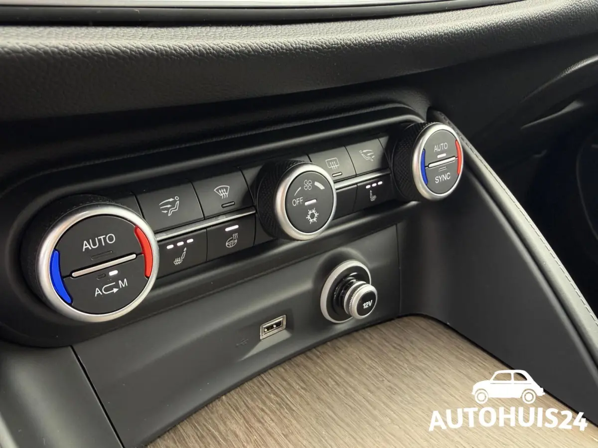 2.0 T Q4 AWD Super - FIRST EDITION - 280PK NL-Auto 1-EIGENAAR