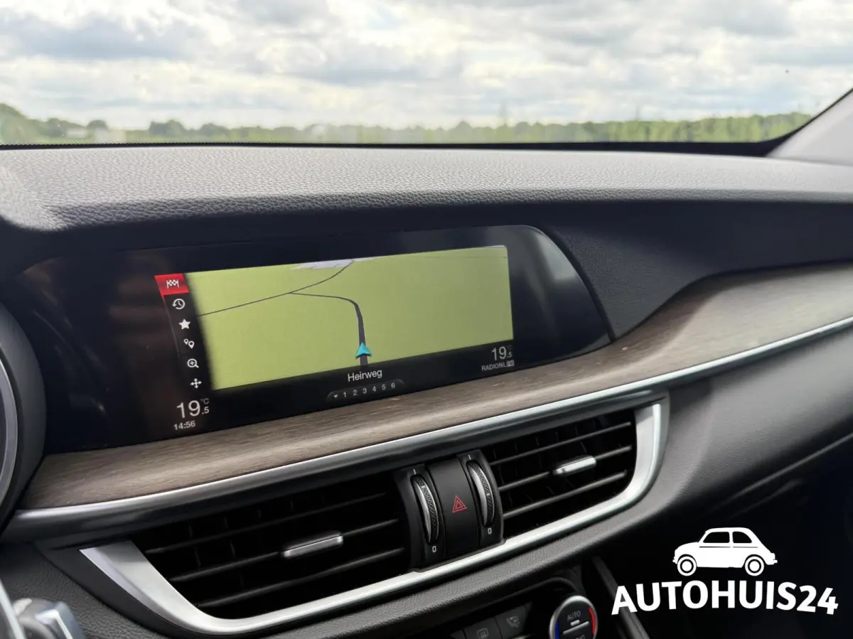 2.0 T Q4 AWD Super - FIRST EDITION - 280PK NL-Auto 1-EIGENAAR