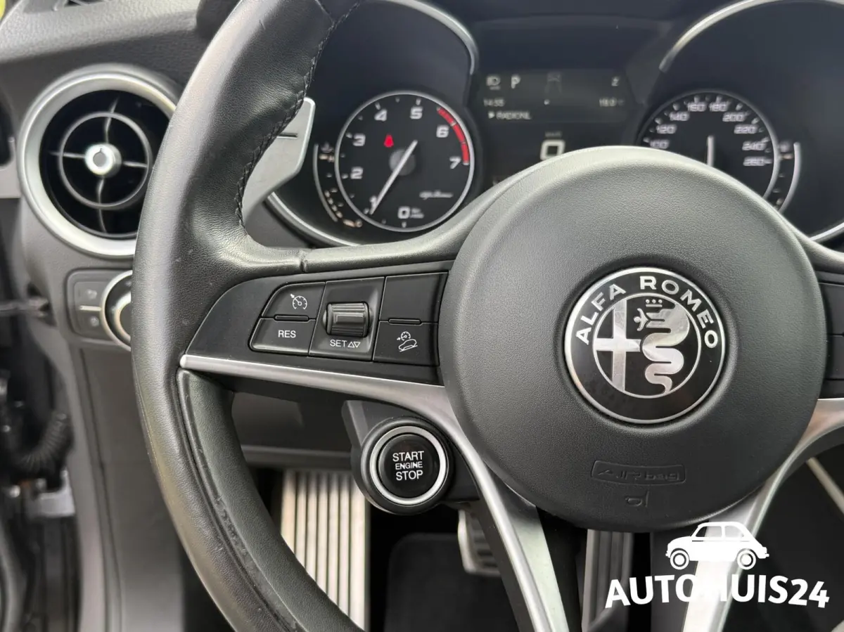 2.0 T Q4 AWD Super - FIRST EDITION - 280PK NL-Auto 1-EIGENAAR