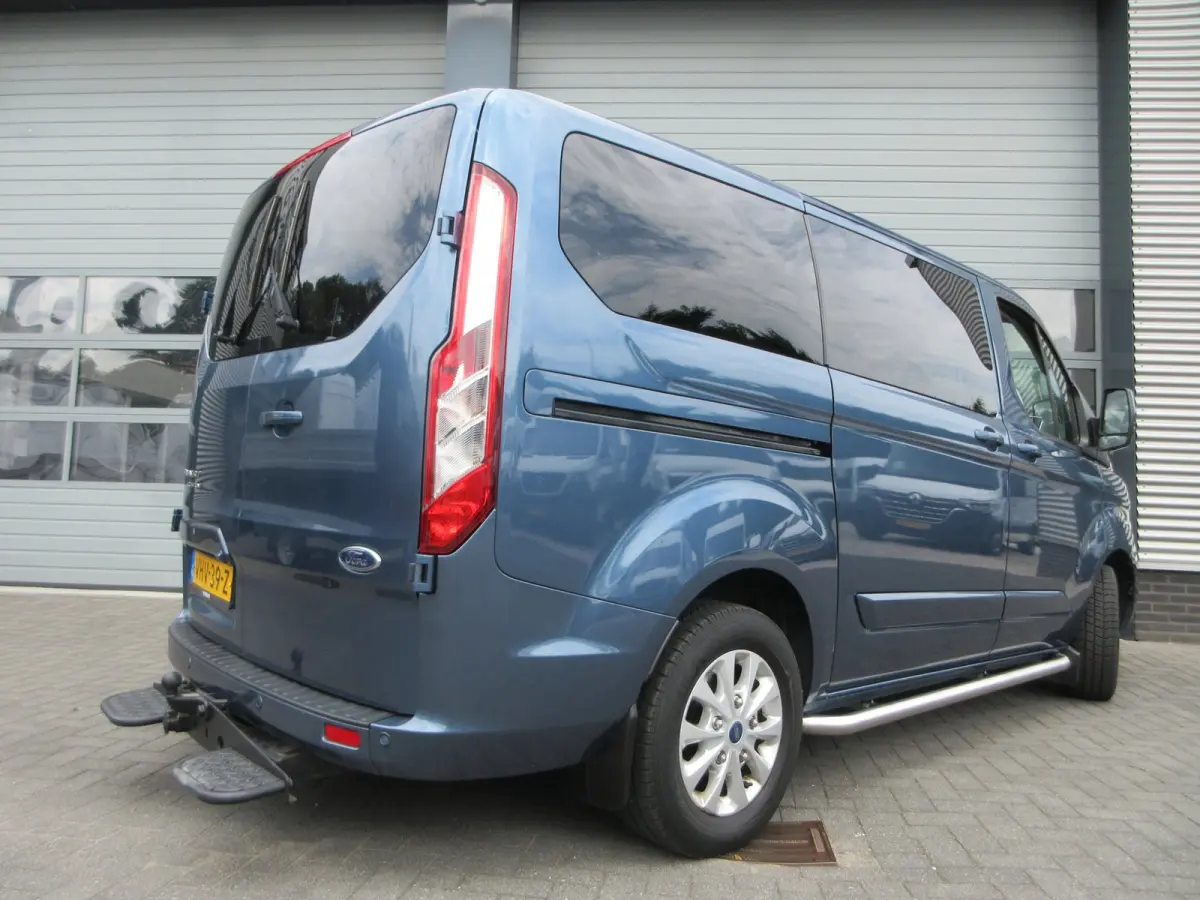 L1H1 130pk, Autmaat, DC, dubbel cabine, Airco, Navigatie, Camera.