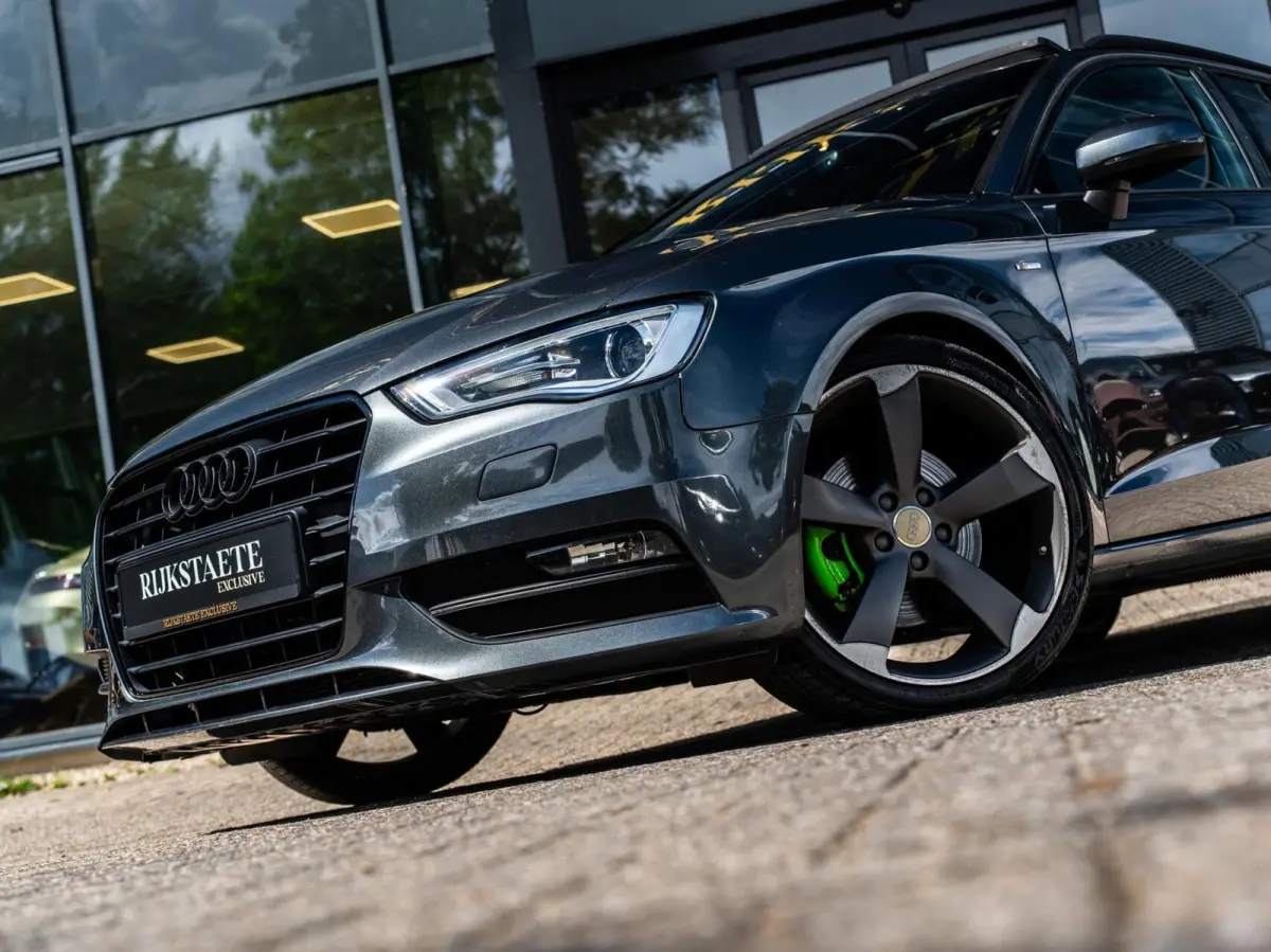 1.8 TFSI S-Line|PANO|STOELV|19'|PDC|CRUISE