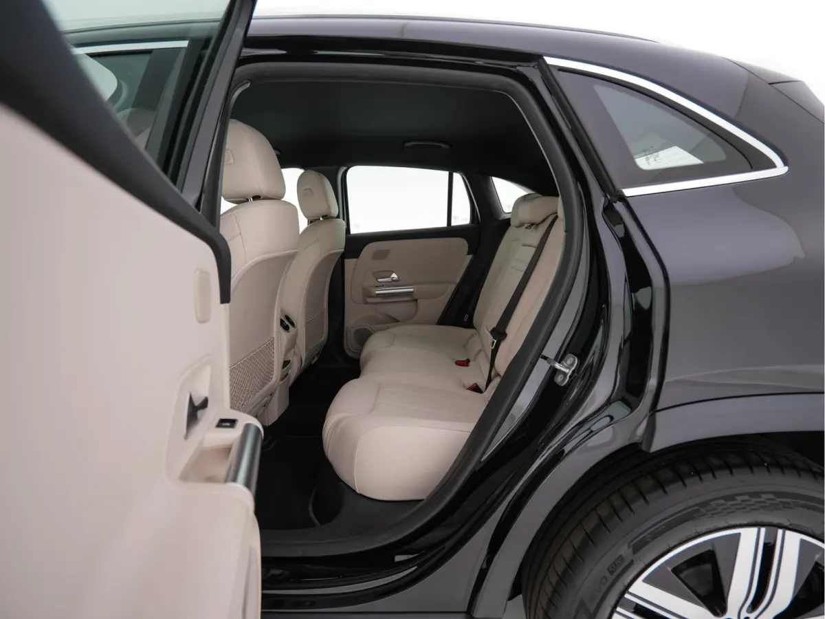 350 4MATIC Luxury Line 67 kWh [ 3-Fase-11kW ]{SoH-94%} (INCL-BTW) *HEATPUMP | LEATHER | FULL-LED | BLINDSPOT | WIDESCREEN-DIGICOCKPIT | HEATED-SPORTSEATS | CAMERA | NAVI-FULLMAP | DAB | AMBI