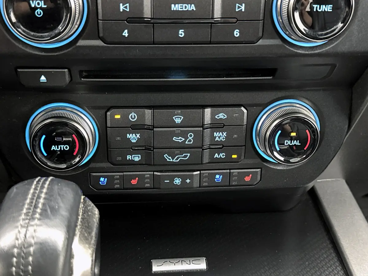 USA 3.5 V6 Ecoboost SuperCrew Raptor Black Rhino wheels B&O Audio Leder Prins LPG
