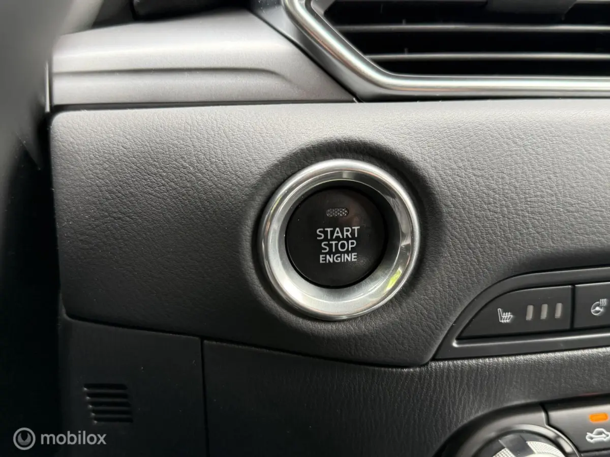 2.0 SkyActiv-G 160 pk AWD Navi Camera 17 inch Trekhaak 2000 kg Trekgewicht