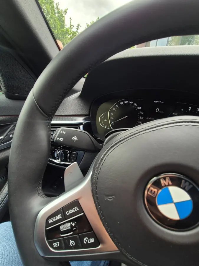 530e M Sport LED CarPlay Elek. Stoelen 100% dealer onderhouden 530e Business Edition Plus