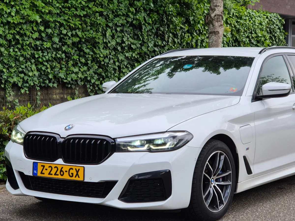 530e M Sport LED CarPlay Elek. Stoelen 100% dealer onderhouden 530e Business Edition Plus
