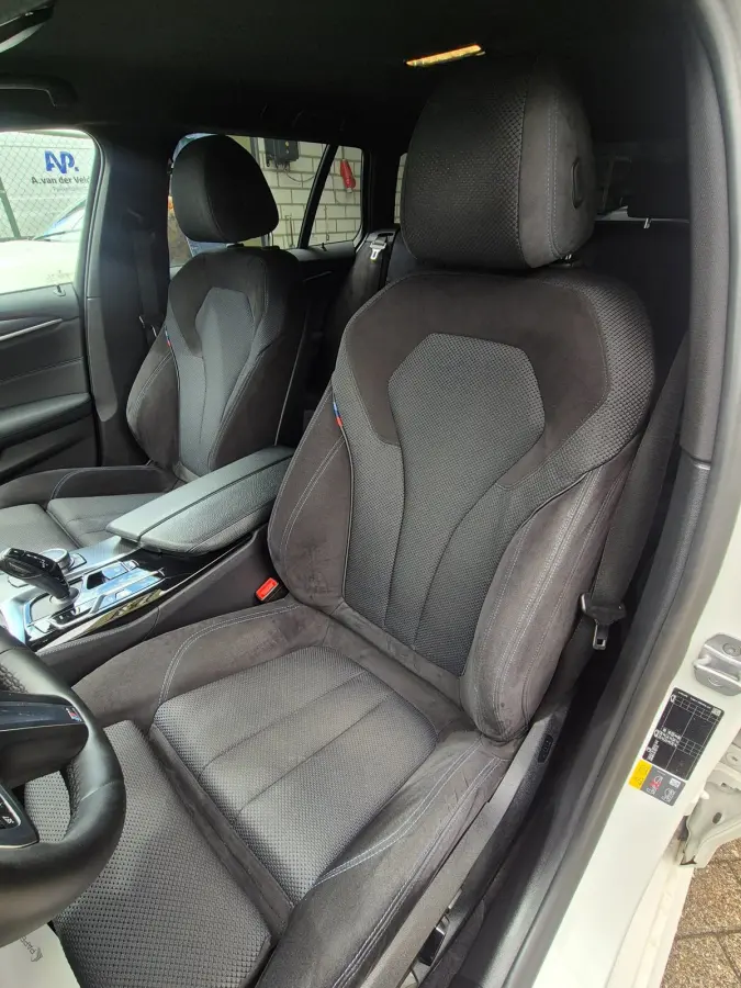 530e M Sport LED CarPlay Elek. Stoelen 100% dealer onderhouden 530e Business Edition Plus