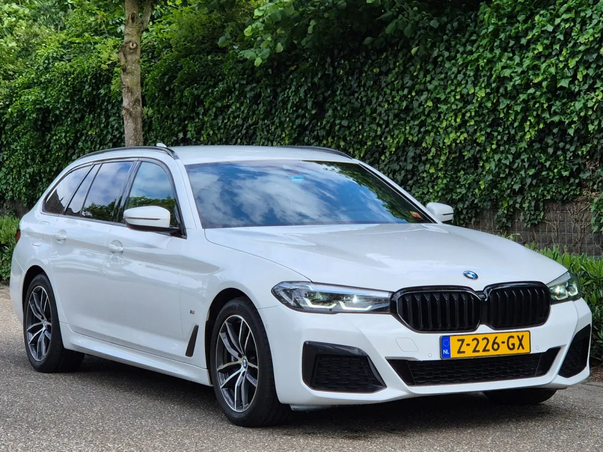 530e M Sport LED CarPlay Elek. Stoelen 100% dealer onderhouden 530e Business Edition Plus