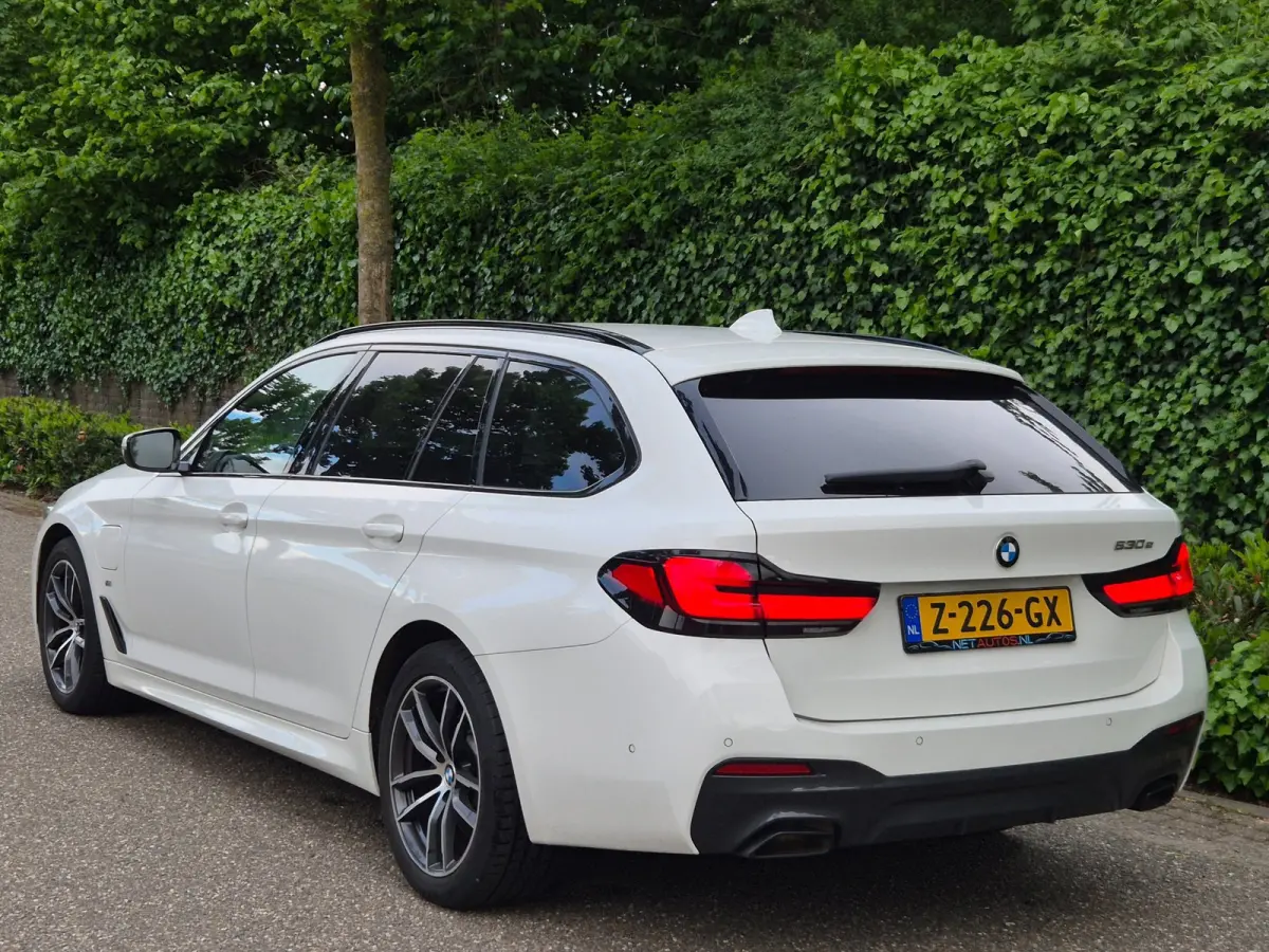530e M Sport LED CarPlay Elek. Stoelen 100% dealer onderhouden 530e Business Edition Plus