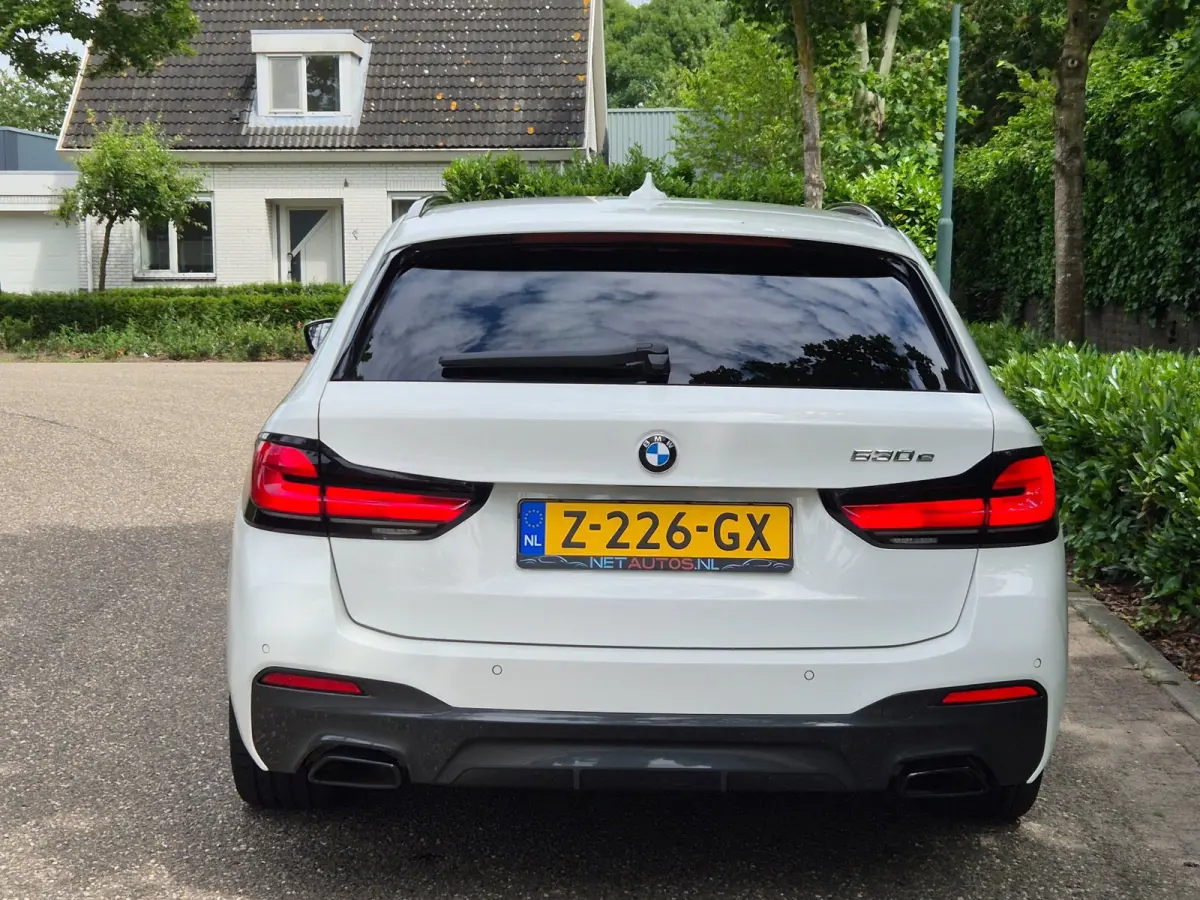 530e M Sport LED CarPlay Elek. Stoelen 100% dealer onderhouden 530e Business Edition Plus