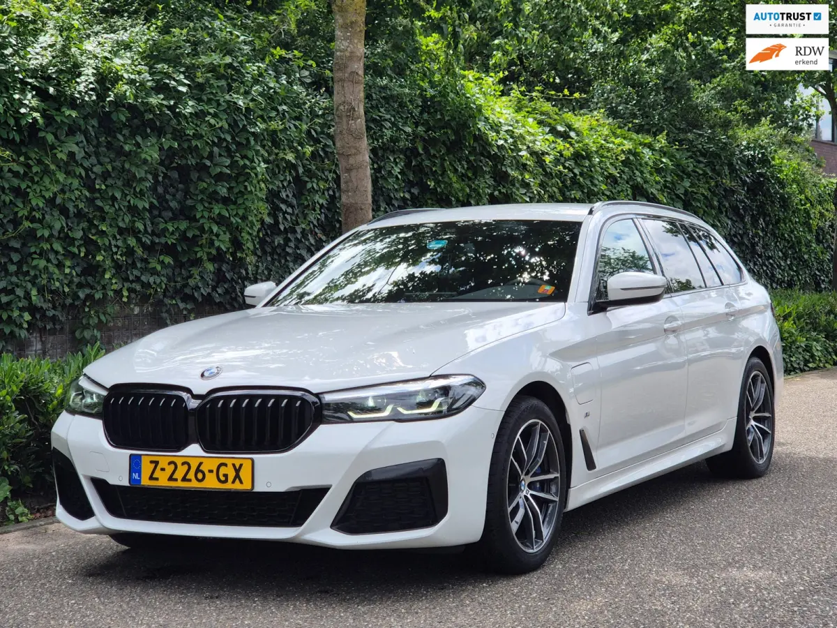 530e M Sport LED CarPlay Elek. Stoelen 100% dealer onderhouden 530e Business Edition Plus
