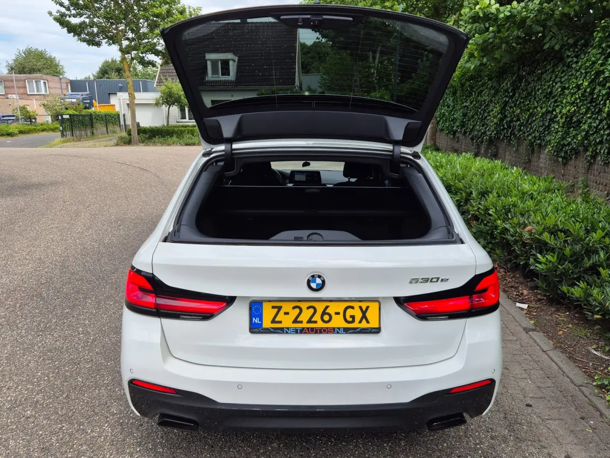 530e M Sport LED CarPlay Elek. Stoelen 100% dealer onderhouden 530e Business Edition Plus