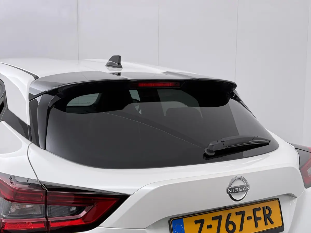 1.6 Hybrid N-Connecta | Parkeercamera | Navigatie |