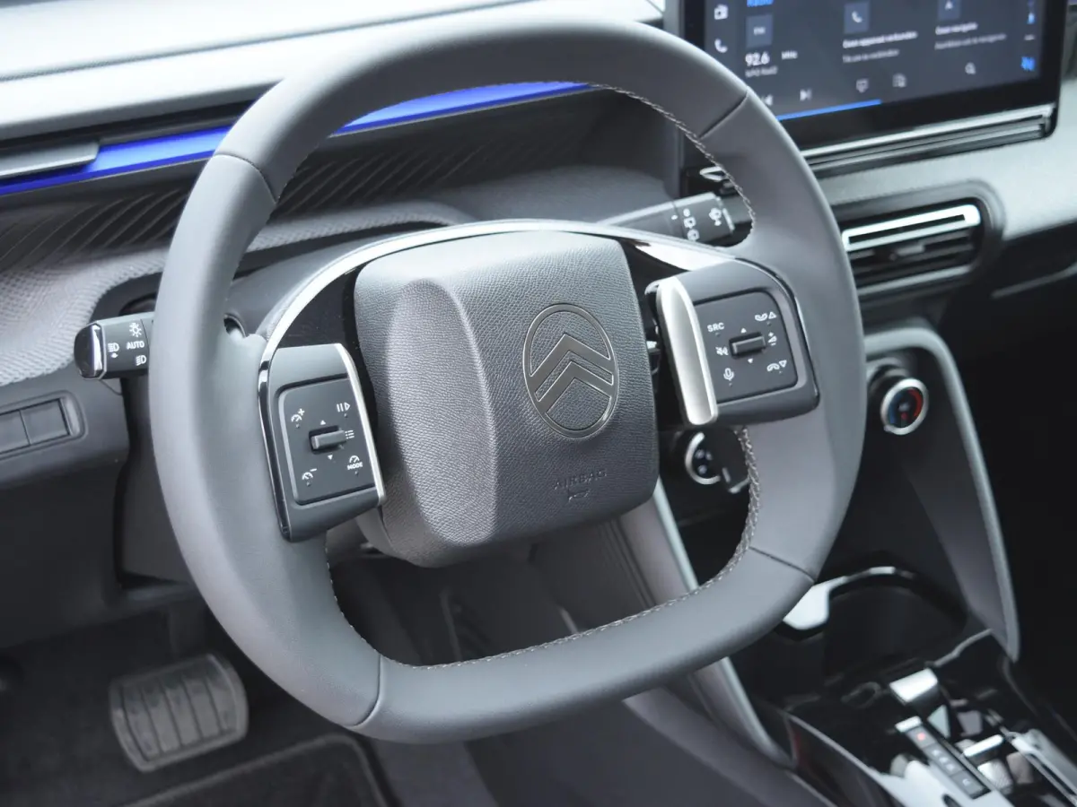 Plus 113pk Comfort Range 44 kWh | NAVI | PARKEERSENSOREN MET CAMERA | AIRCO | CRUISE CONTROL |