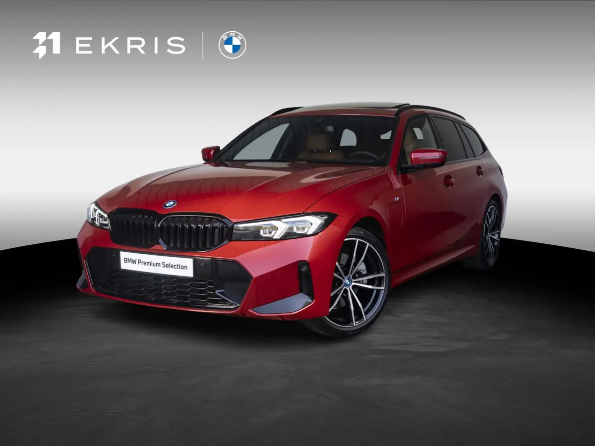 330e SoH 96% | M Sportpakket | Travel Pack | Panoramadak | Stoelverwarming | Cruise Control | Trekhaak