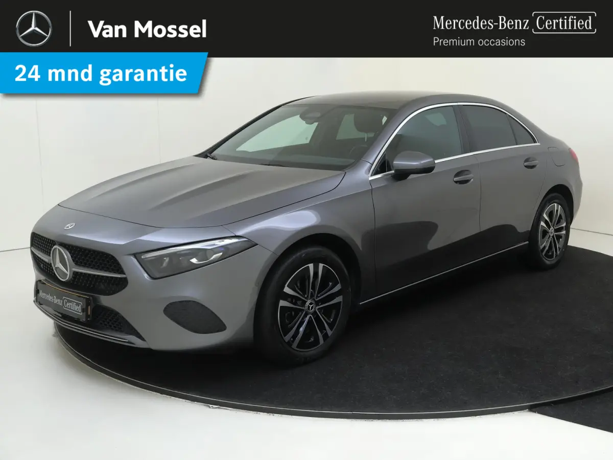 250 e Luxury Line Artico Leder / Parkeercamera / Sfeerverlichting / Stoelverwarming /