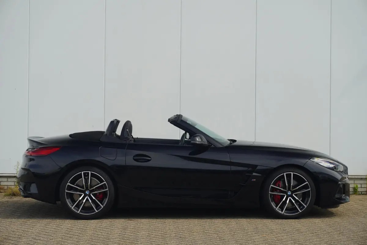 M40i | M Sportpakket | Elektrisch verstelbare stoelen | Harman Kardon | Cruise control adaptief met Stop&Go | Stoel & Stuurwielverwarming