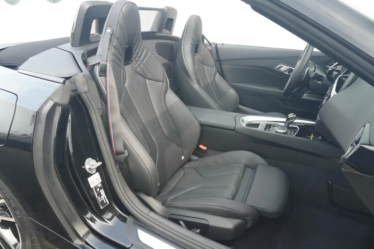 M40i | M Sportpakket | Elektrisch verstelbare stoelen | Harman Kardon | Cruise control adaptief met Stop&Go | Stoel & Stuurwielverwarming