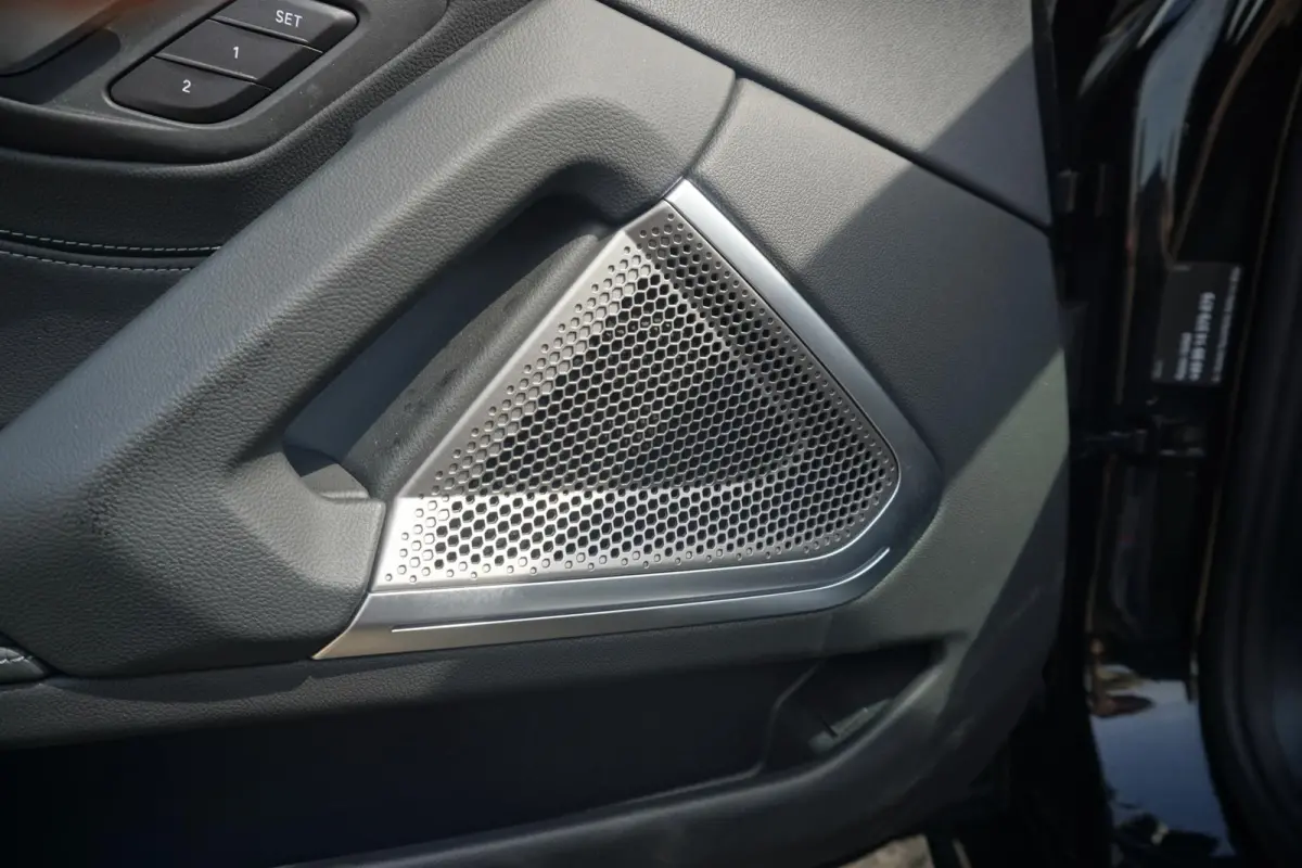 M40i | M Sportpakket | Elektrisch verstelbare stoelen | Harman Kardon | Cruise control adaptief met Stop&Go | Stoel & Stuurwielverwarming