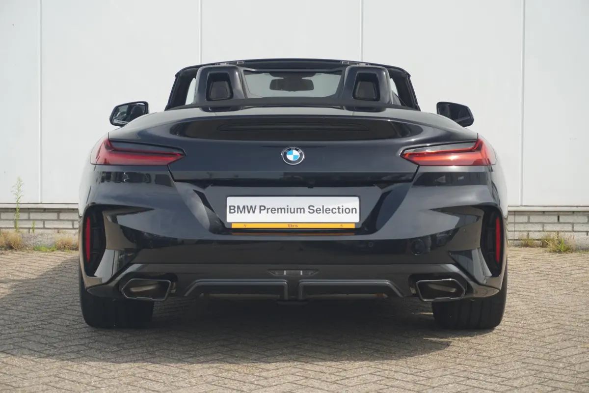 M40i | M Sportpakket | Elektrisch verstelbare stoelen | Harman Kardon | Cruise control adaptief met Stop&Go | Stoel & Stuurwielverwarming