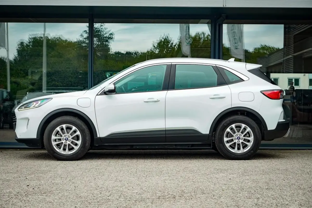 2.5 PHEV Titanium / Trekhaakvoorb / All-Season / Incl BTW