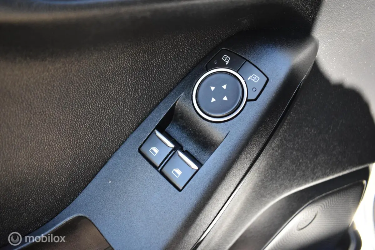 1.1 Trend 5DRS, 2018|Airco|Navi|Carplay!
