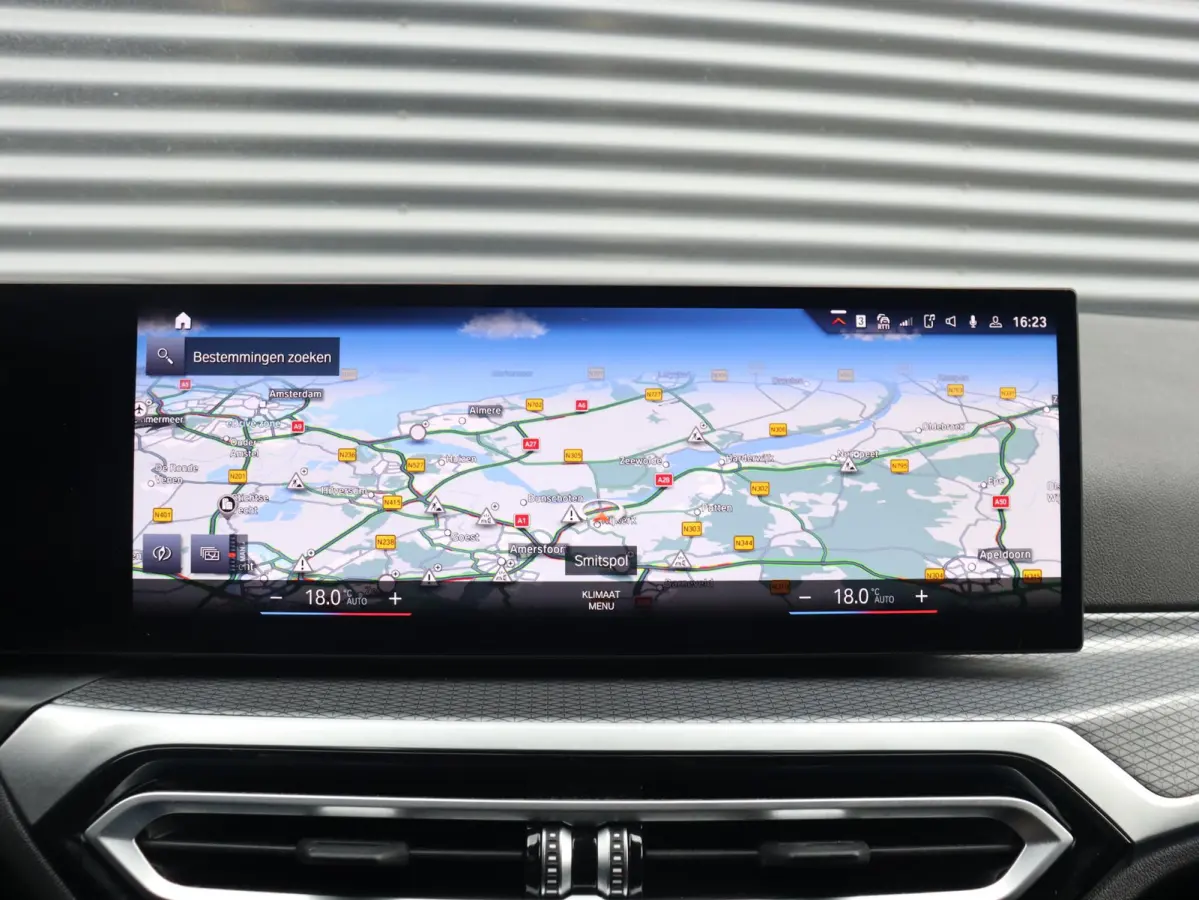 320e | High Executive | M Sportpakket Pro | Sportstoelen | Adaptive LED | Verwarmbare Voorstoelen | Apple Carplay | SOH 99% | 18'' LMV