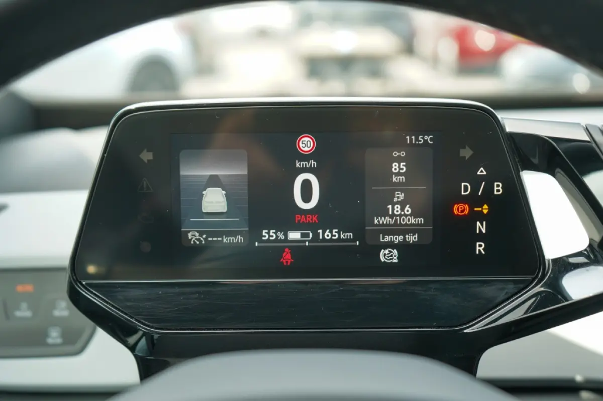 First Plus 58 kWh | 87,93% SOH | IQ | Camera | Adap. Cruise | St