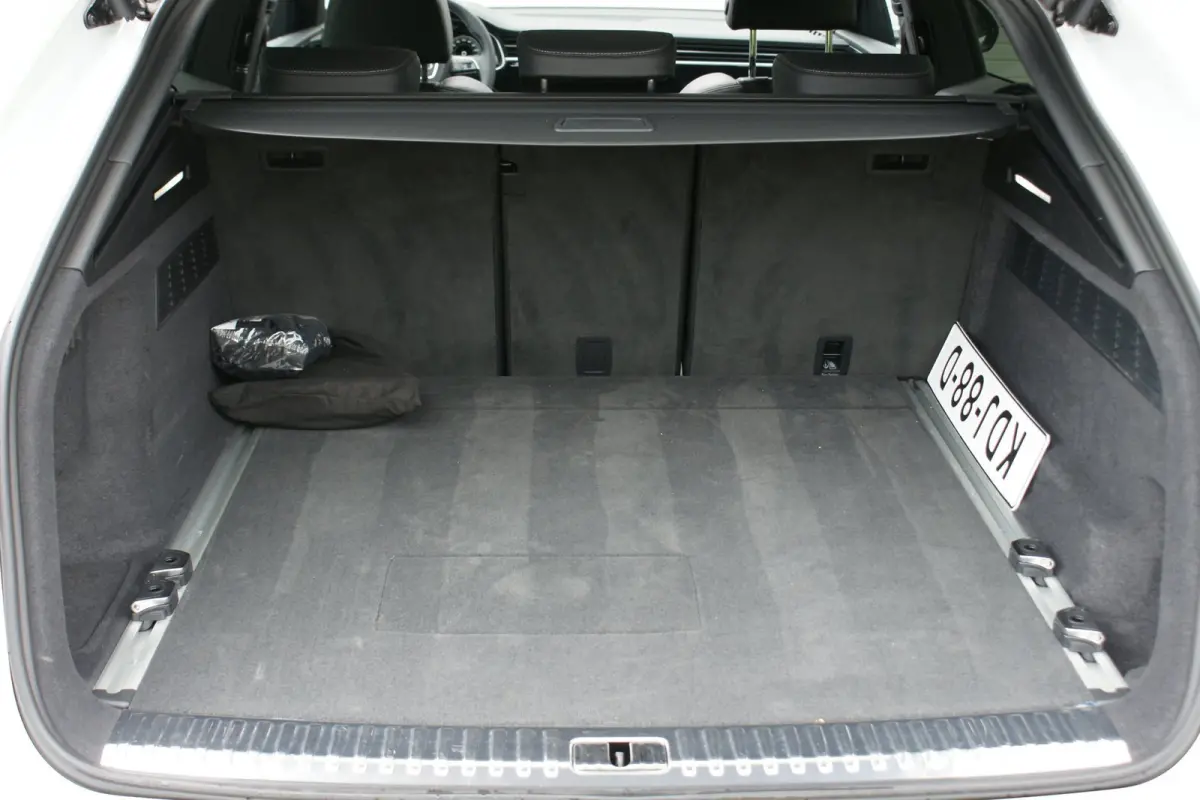 55 TFSI e quattro Pro Line S|PANO|ACC|23 INCH|T.HAAK|360 CAM|