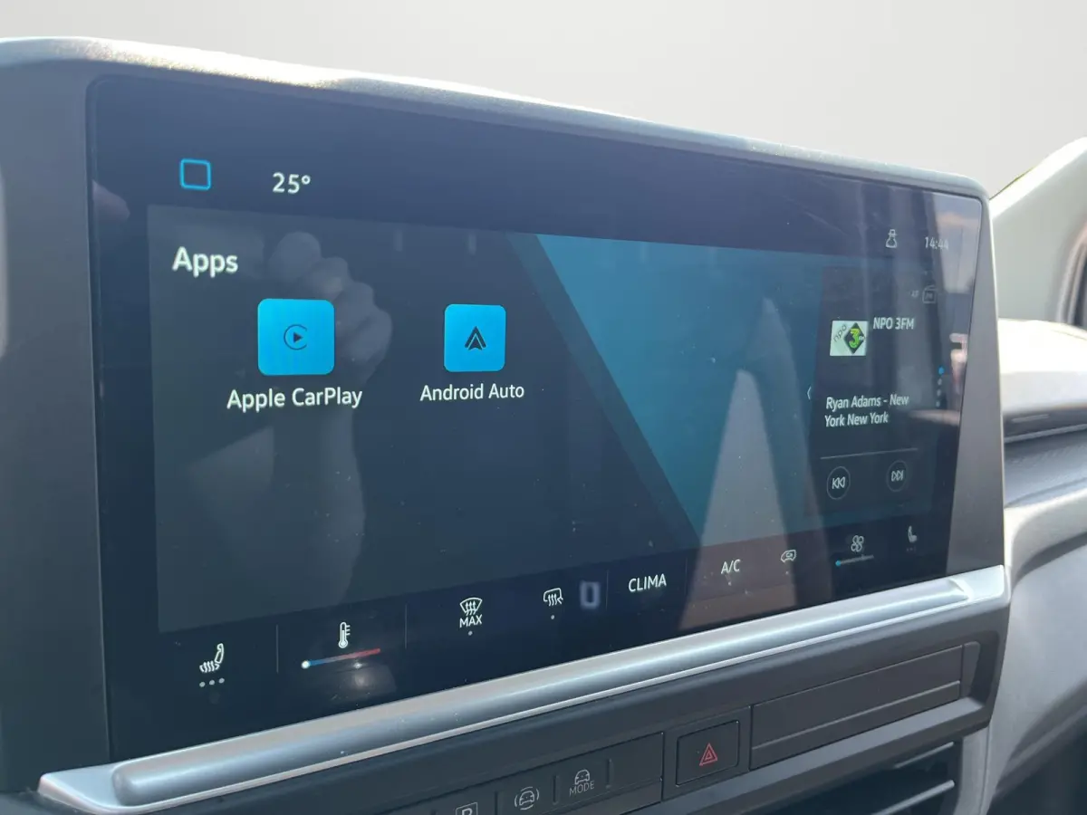 2.0 TDI L2H1 30 | Navi | A.cam | Achterdeuren | LED |