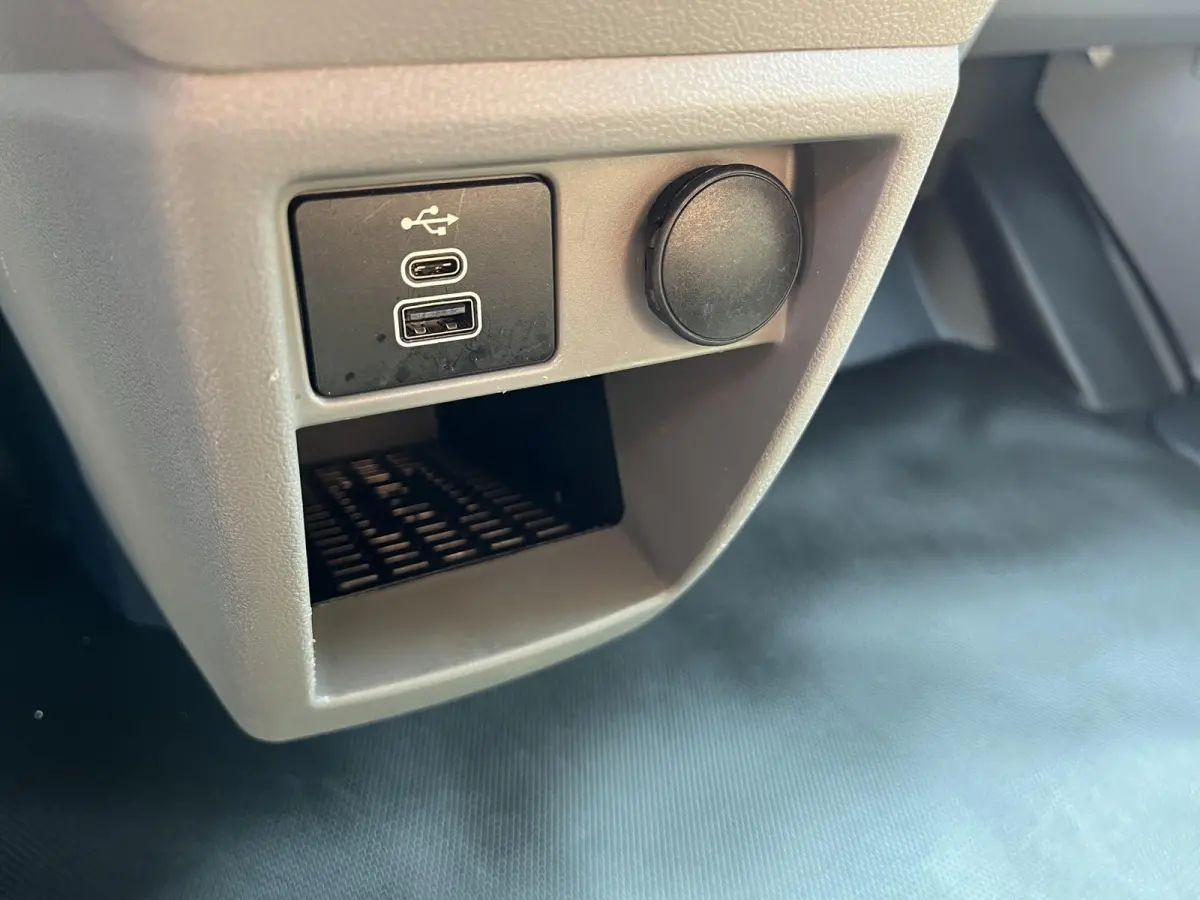 2.0 TDI L2H1 30 | Navi | A.cam | Achterdeuren | LED |