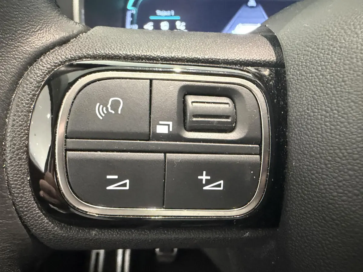 1.2 PureTech Shine | 360° Camera | Navigatie | Climate control