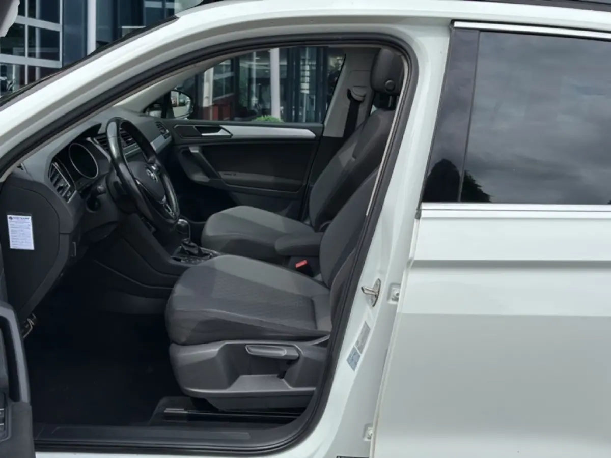 1.4 TSI DSG HIGHLINE PANO-DAK/NAVI/STOELVERW/ACC/PDC