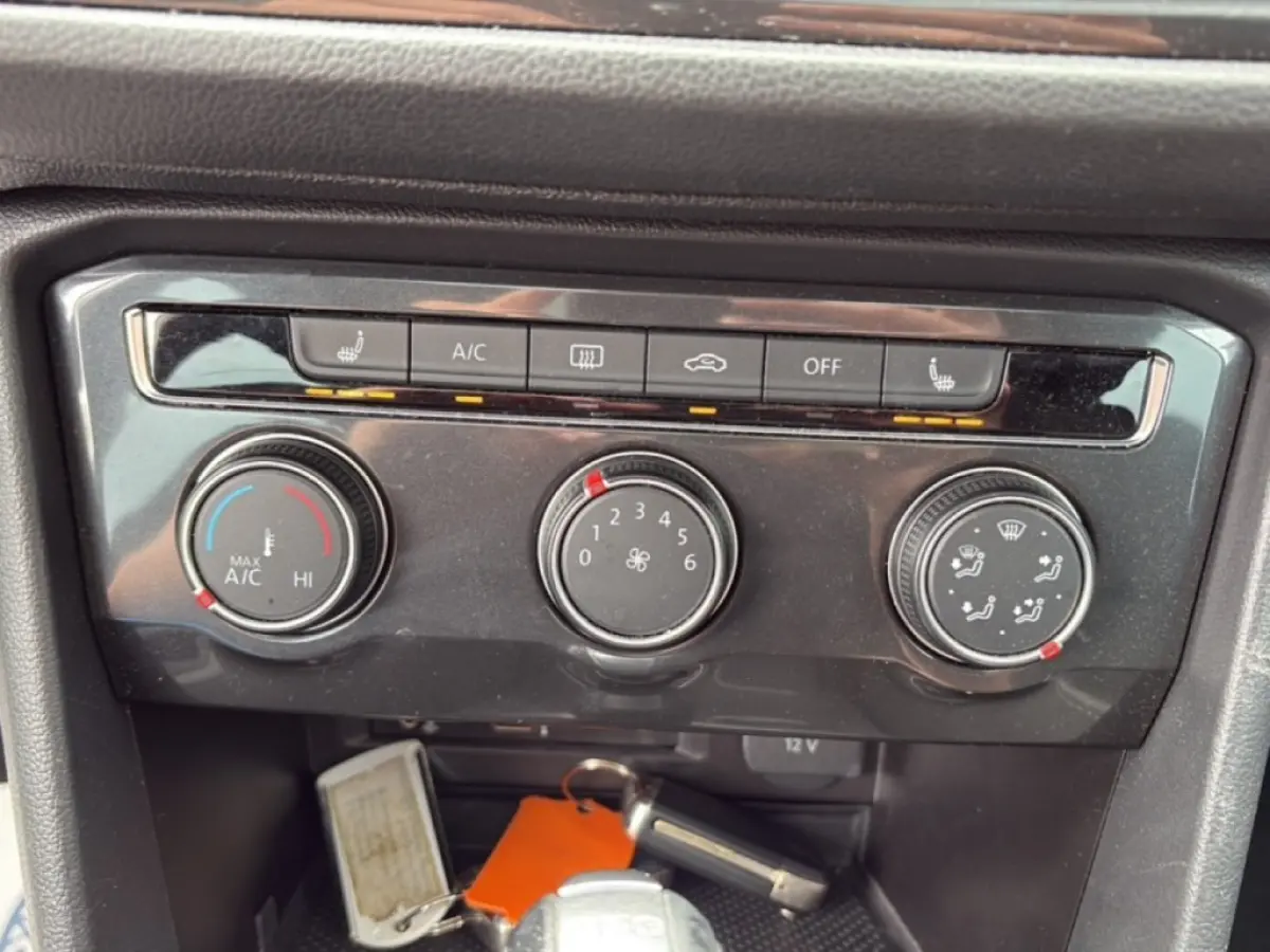 1.4 TSI DSG HIGHLINE PANO-DAK/NAVI/STOELVERW/ACC/PDC