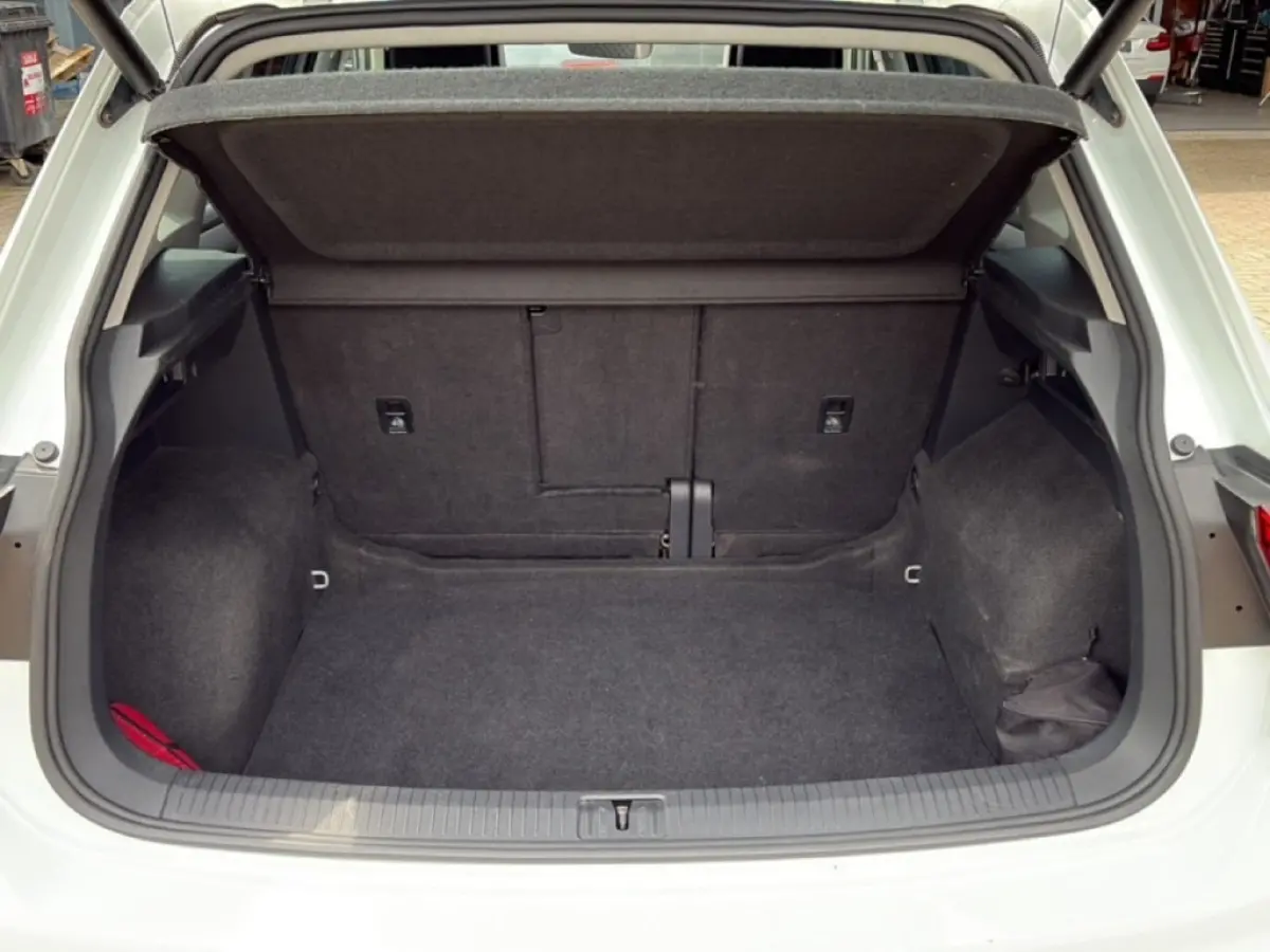 1.4 TSI DSG HIGHLINE PANO-DAK/NAVI/STOELVERW/ACC/PDC
