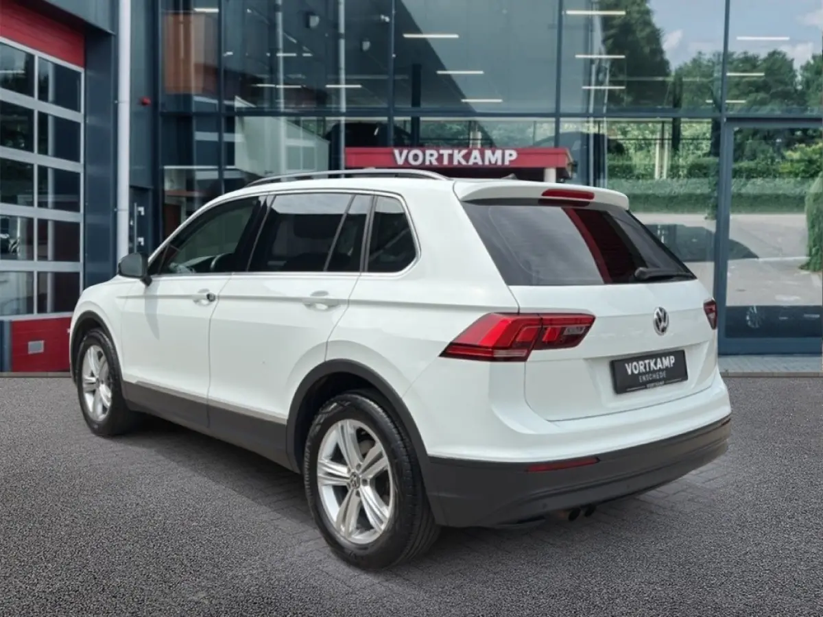 1.4 TSI DSG HIGHLINE PANO-DAK/NAVI/STOELVERW/ACC/PDC