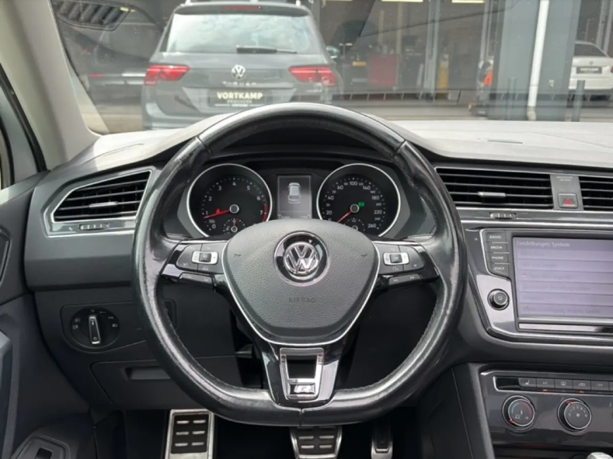 1.4 TSI DSG HIGHLINE PANO-DAK/NAVI/STOELVERW/ACC/PDC