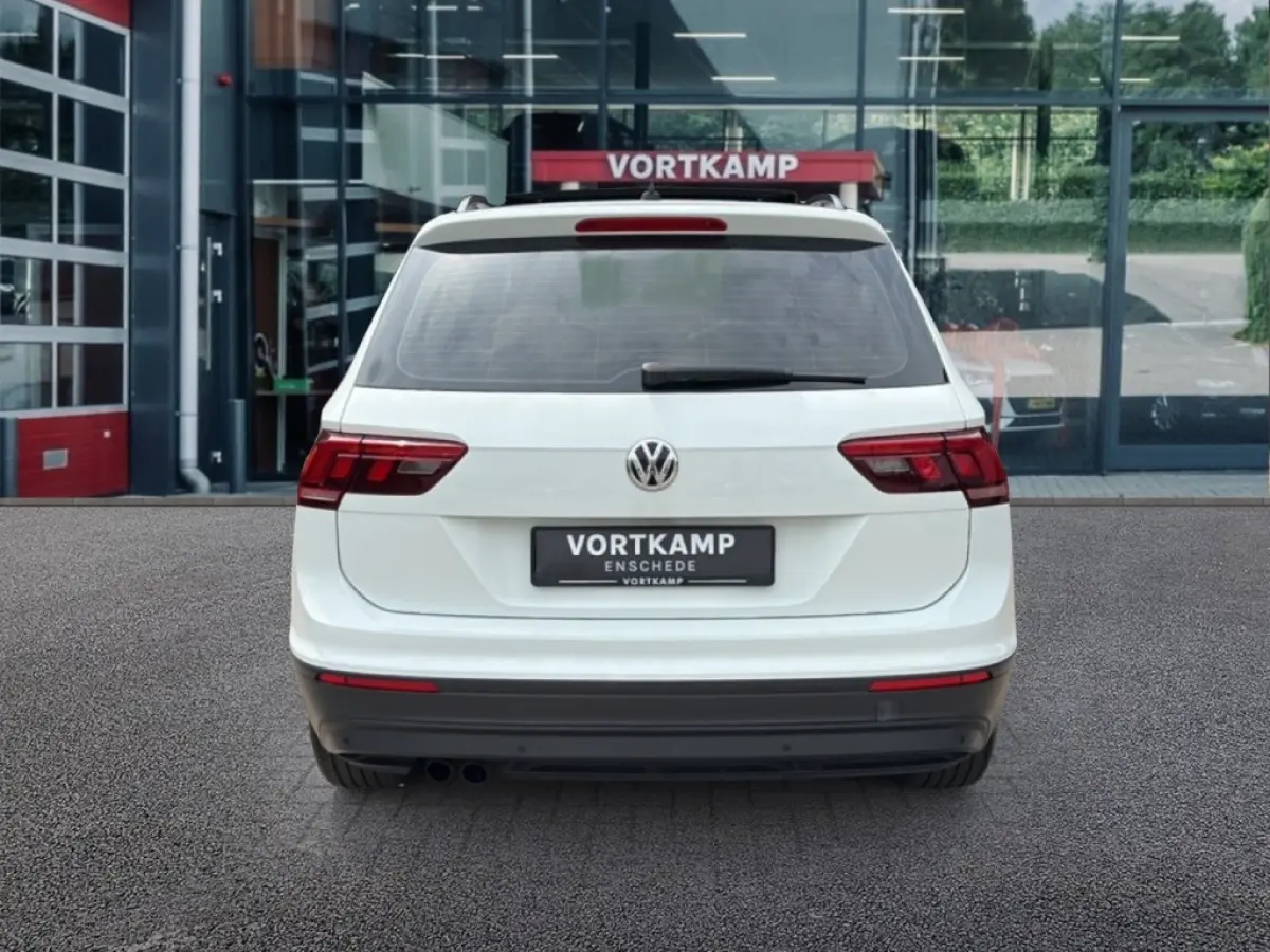 1.4 TSI DSG HIGHLINE PANO-DAK/NAVI/STOELVERW/ACC/PDC