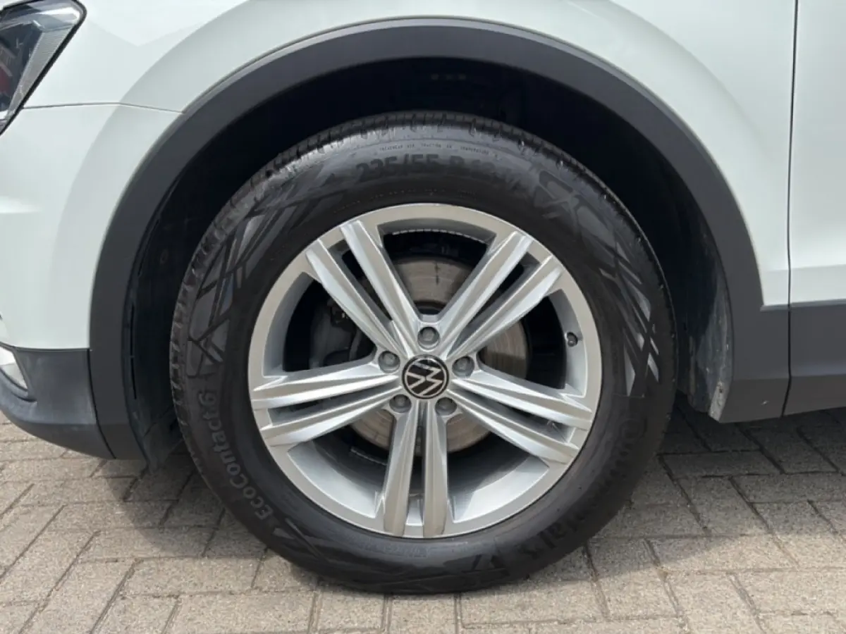 1.4 TSI DSG HIGHLINE PANO-DAK/NAVI/STOELVERW/ACC/PDC