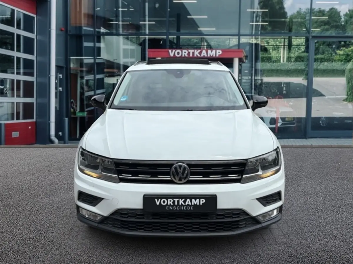 1.4 TSI DSG HIGHLINE PANO-DAK/NAVI/STOELVERW/ACC/PDC