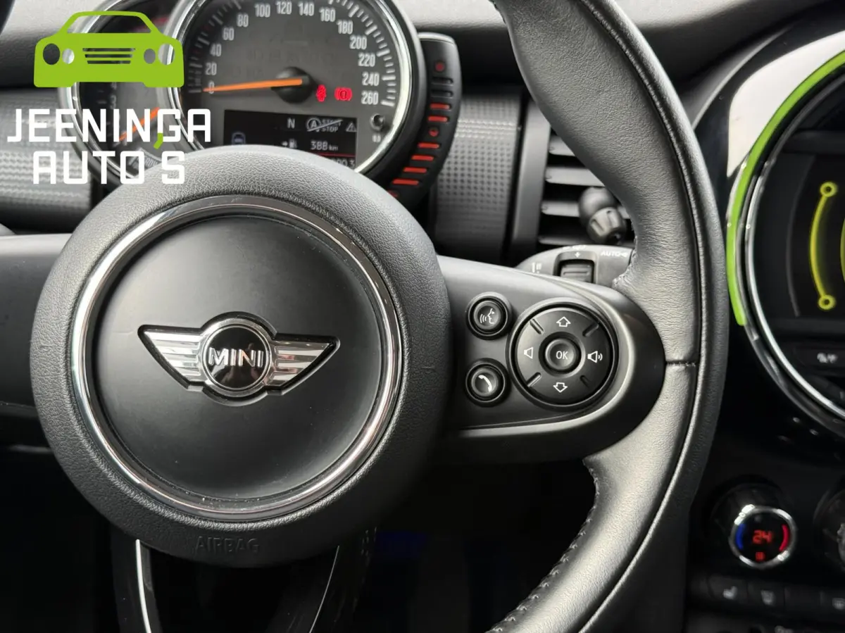 Mini 1.5 Cooper|Navi|Clima|Stoelverwarming