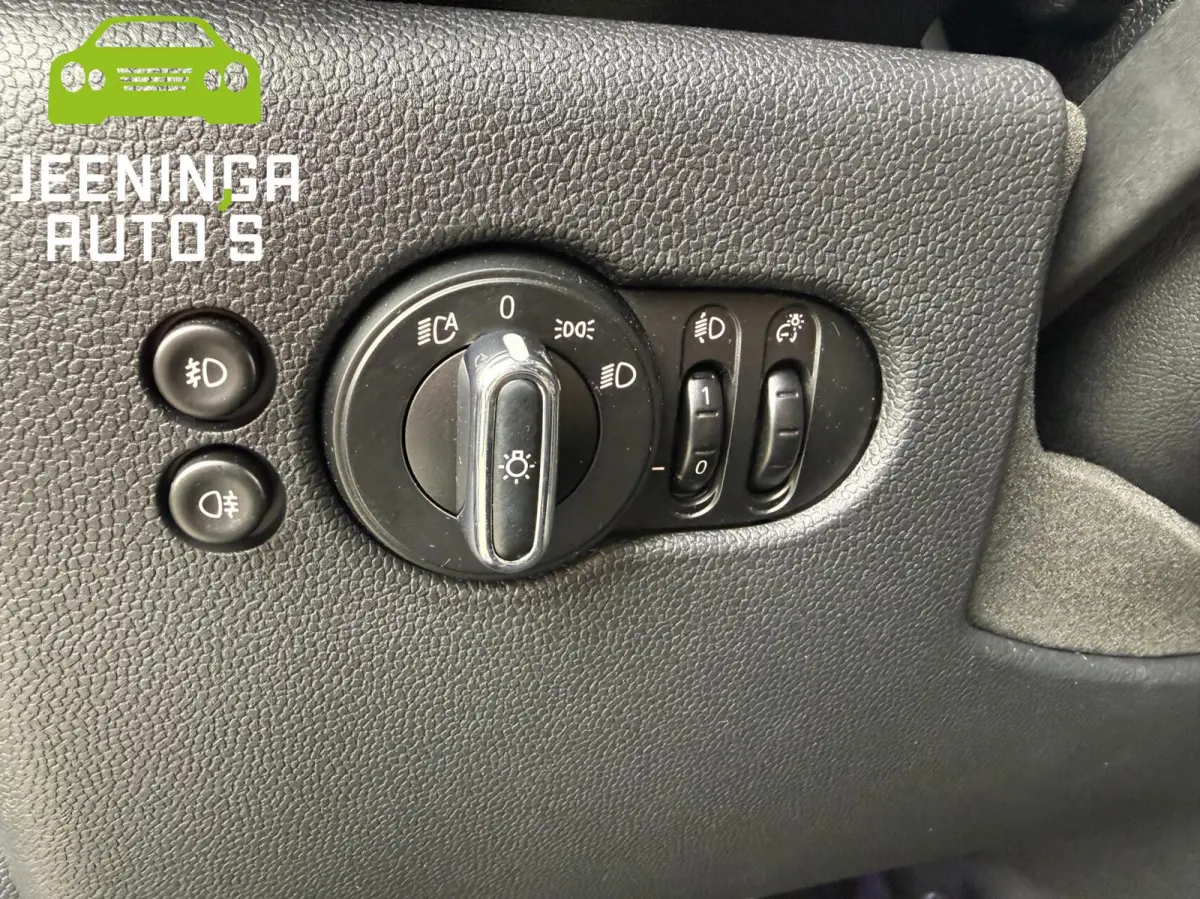 Mini 1.5 Cooper|Navi|Clima|Stoelverwarming