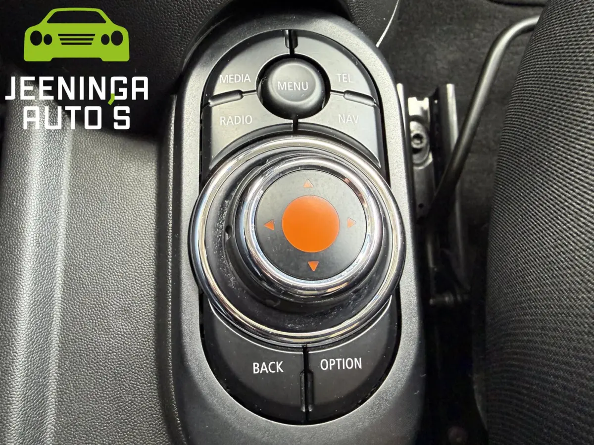Mini 1.5 Cooper|Navi|Clima|Stoelverwarming