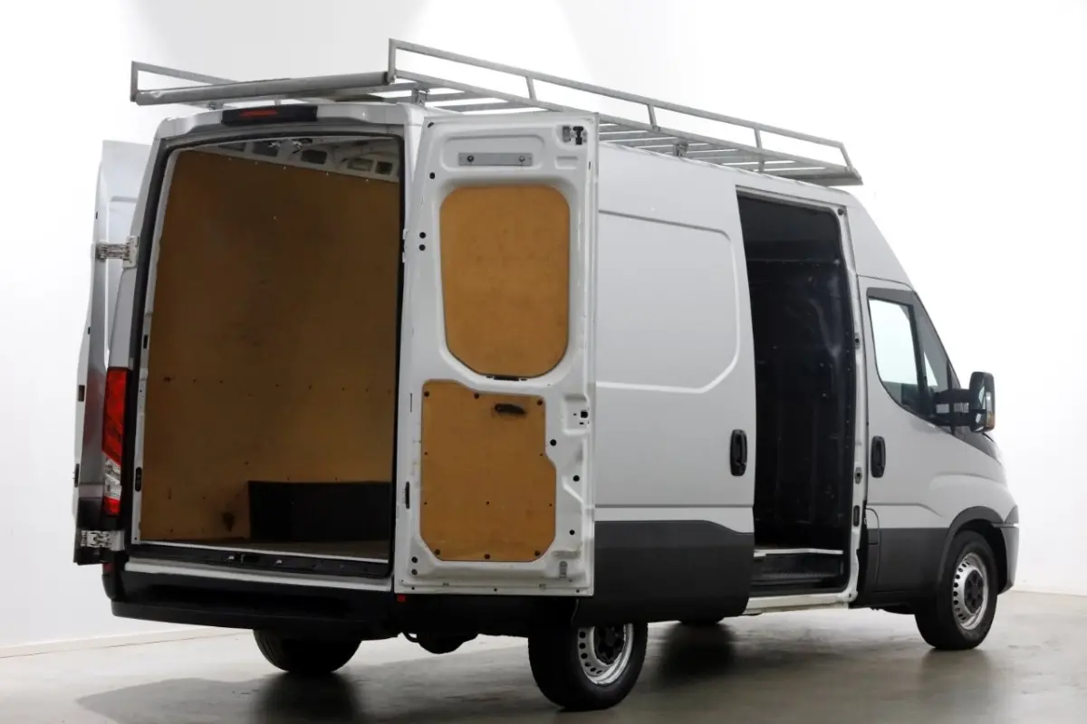 35S14 136pk E6 L2H2 Airco/Imperiaal/Trekgewicht 3500kg 08-2018